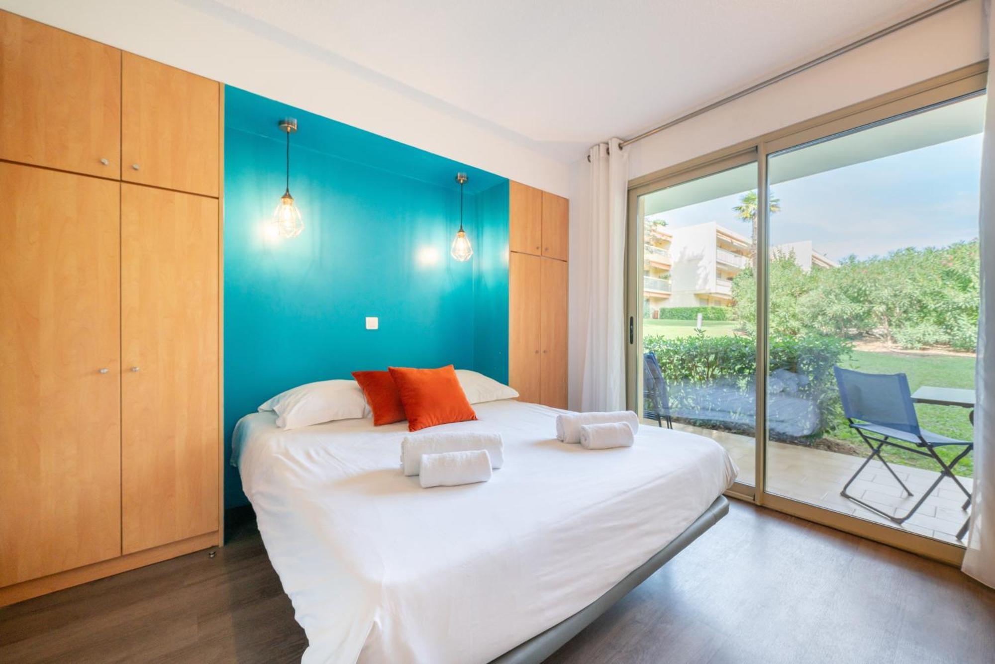 Les 15 Pins & La Mer -Your Green Getaway Near Sea & Beach Antibes Ngoại thất bức ảnh
