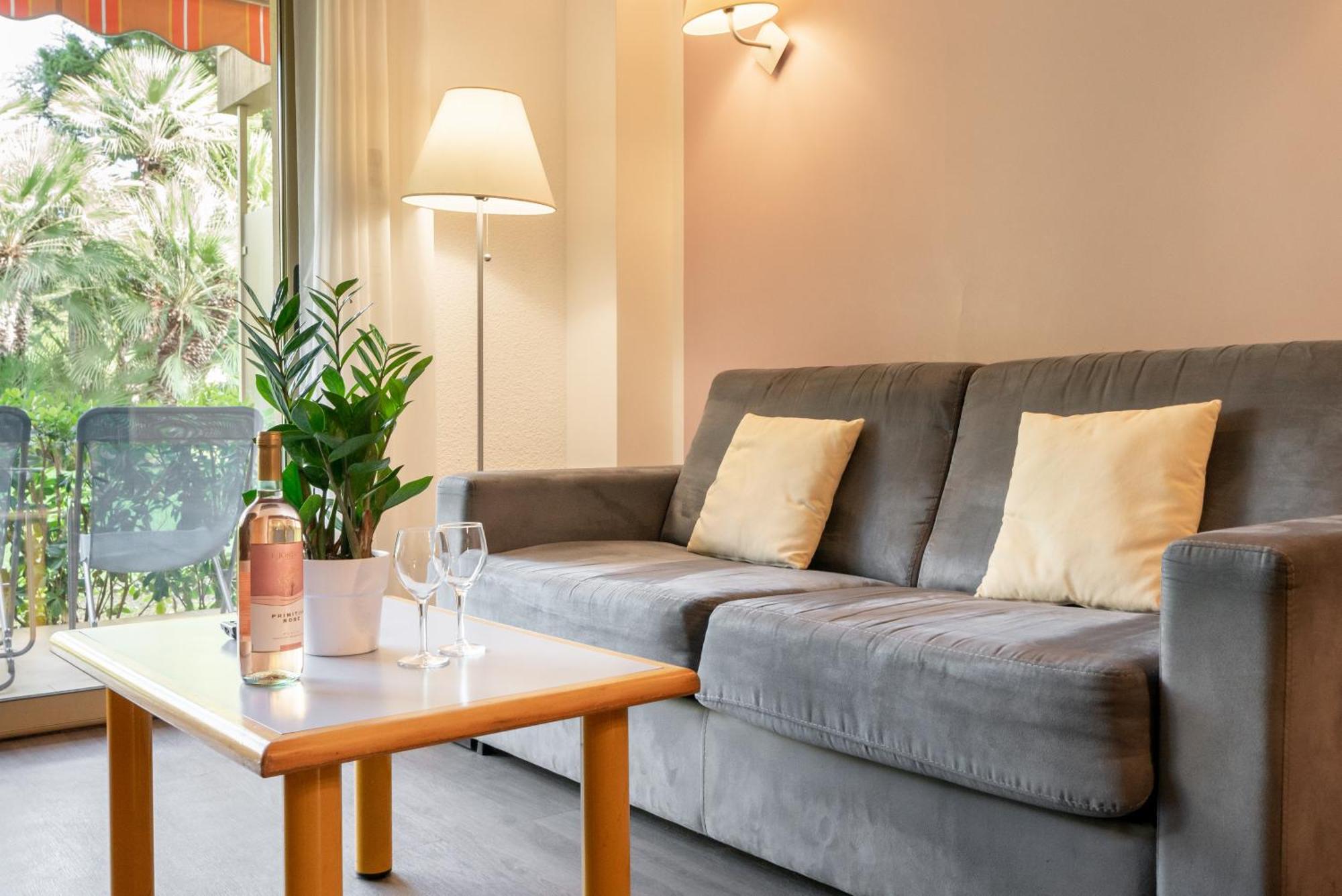 Les 15 Pins & La Mer -Your Green Getaway Near Sea & Beach Antibes Ngoại thất bức ảnh