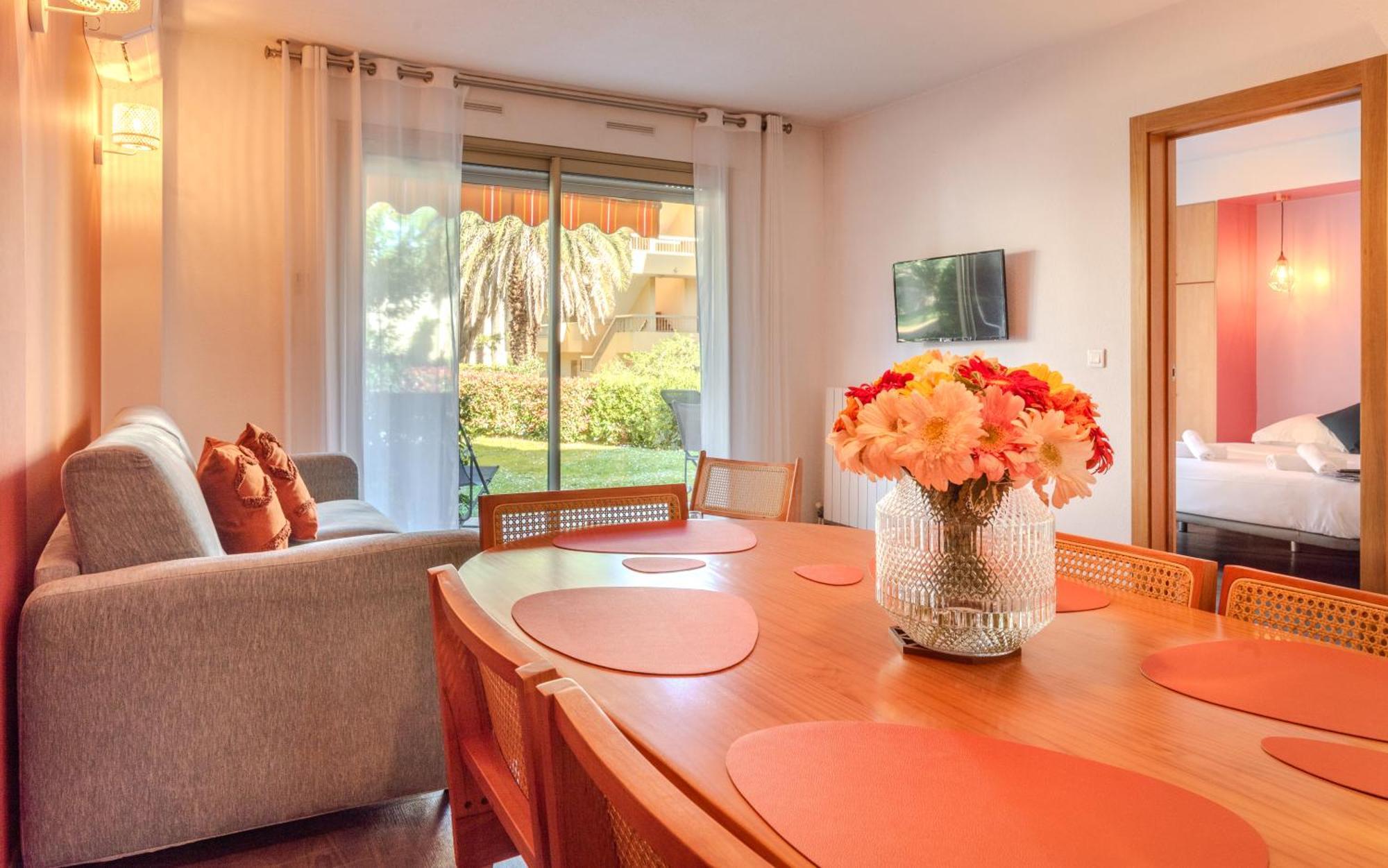 Les 15 Pins & La Mer -Your Green Getaway Near Sea & Beach Antibes Ngoại thất bức ảnh